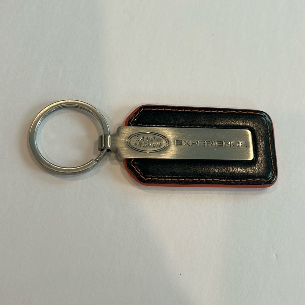 NWOT Land Rover Experience Leather Key Chain